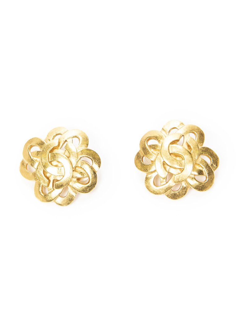 Chanel Cc Logo Heart Clip Type Necklace Gold Plated
